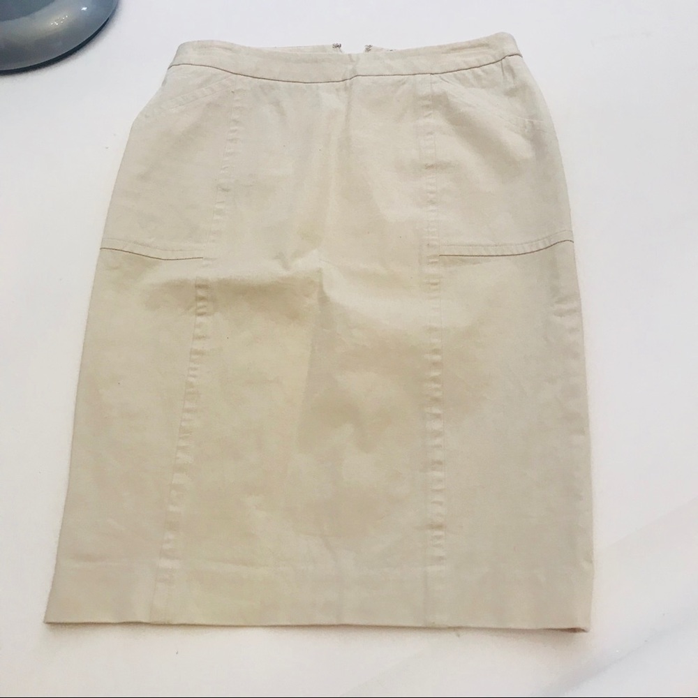 Body by Victoria size 2 beige pencil skirt nwot